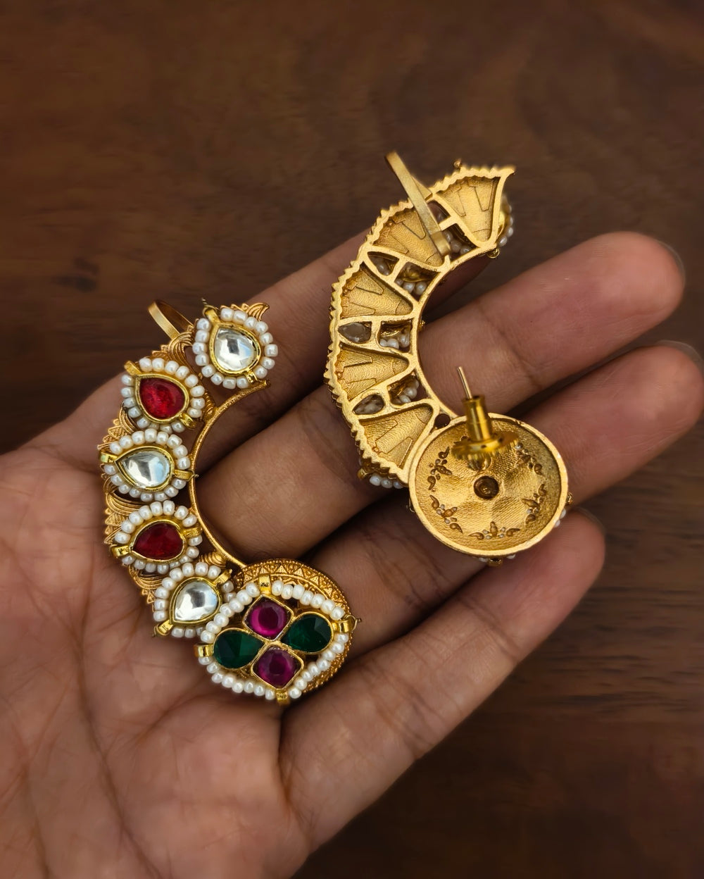 Farzana Kundan Golden Earcuff