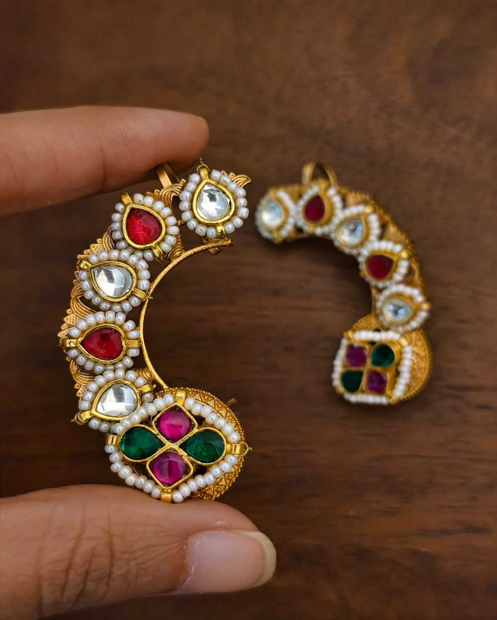 Farzana Kundan Golden Earcuff