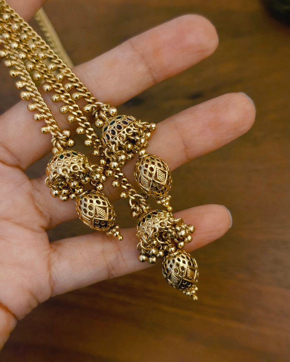 Ruhi Golden Necklace