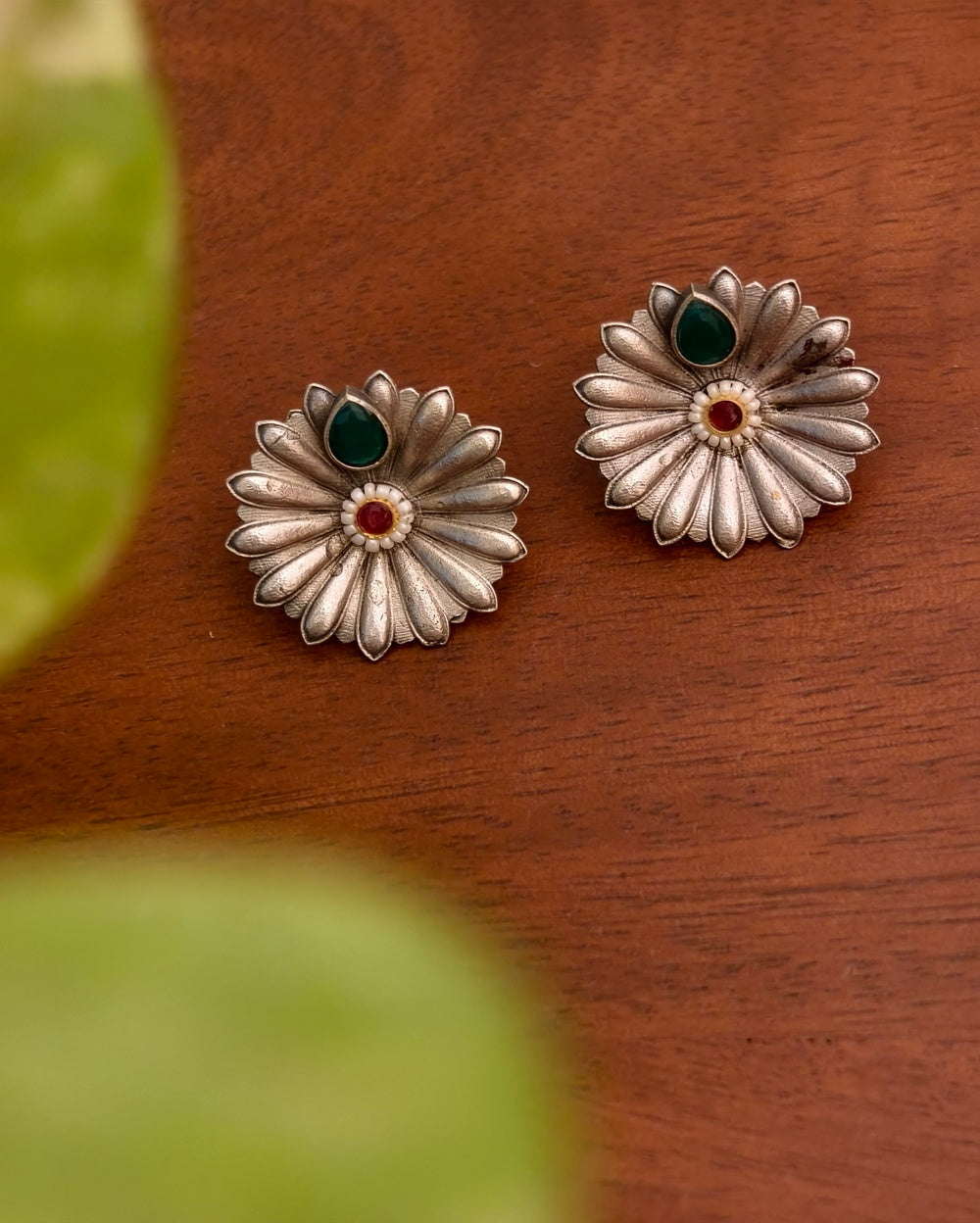 Disha Floral Kundan Studs