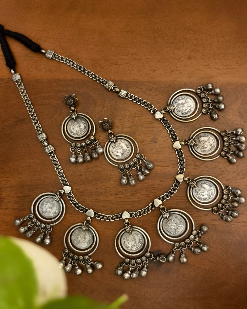 Ritu Necklace