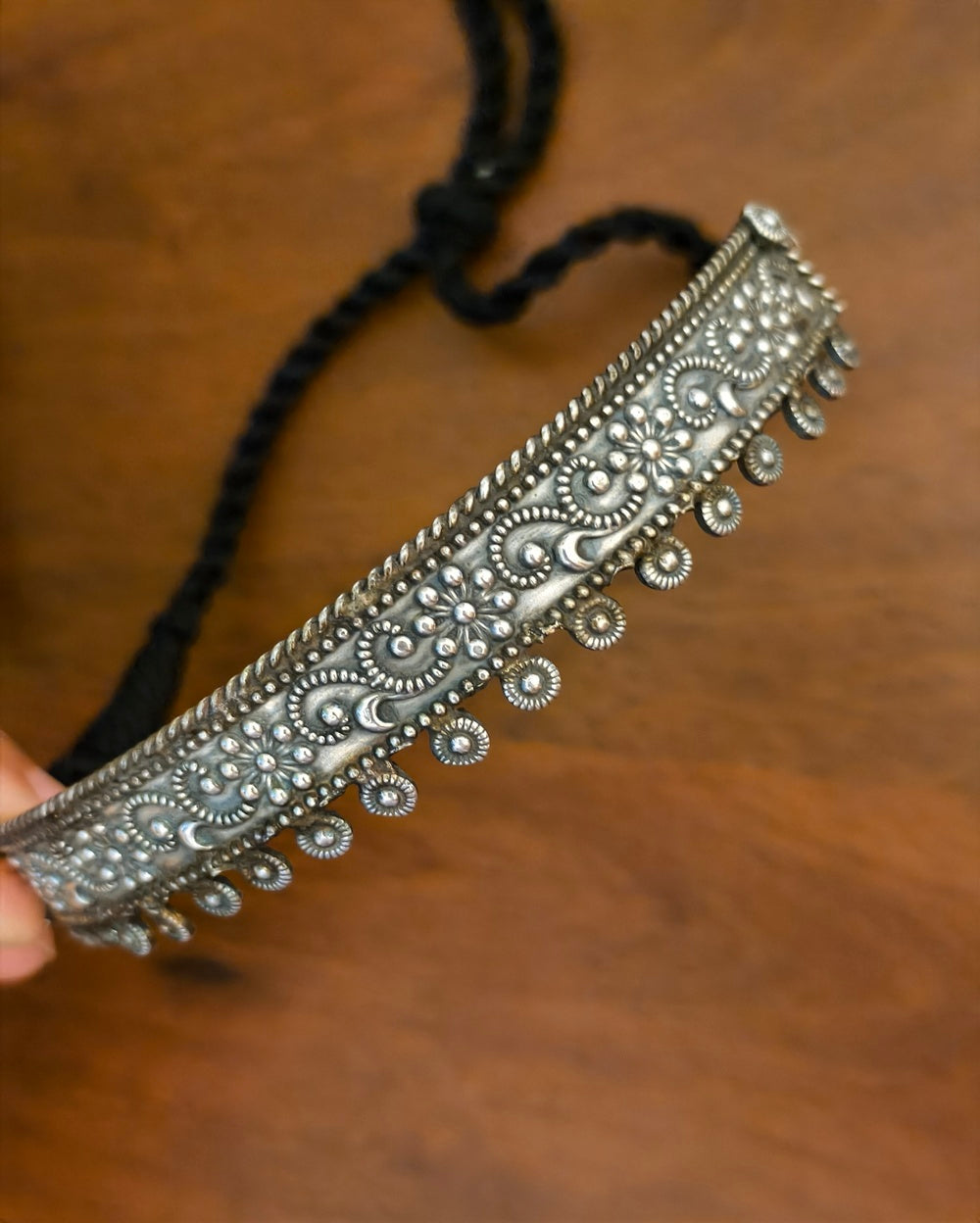 Rekha Coller Choker