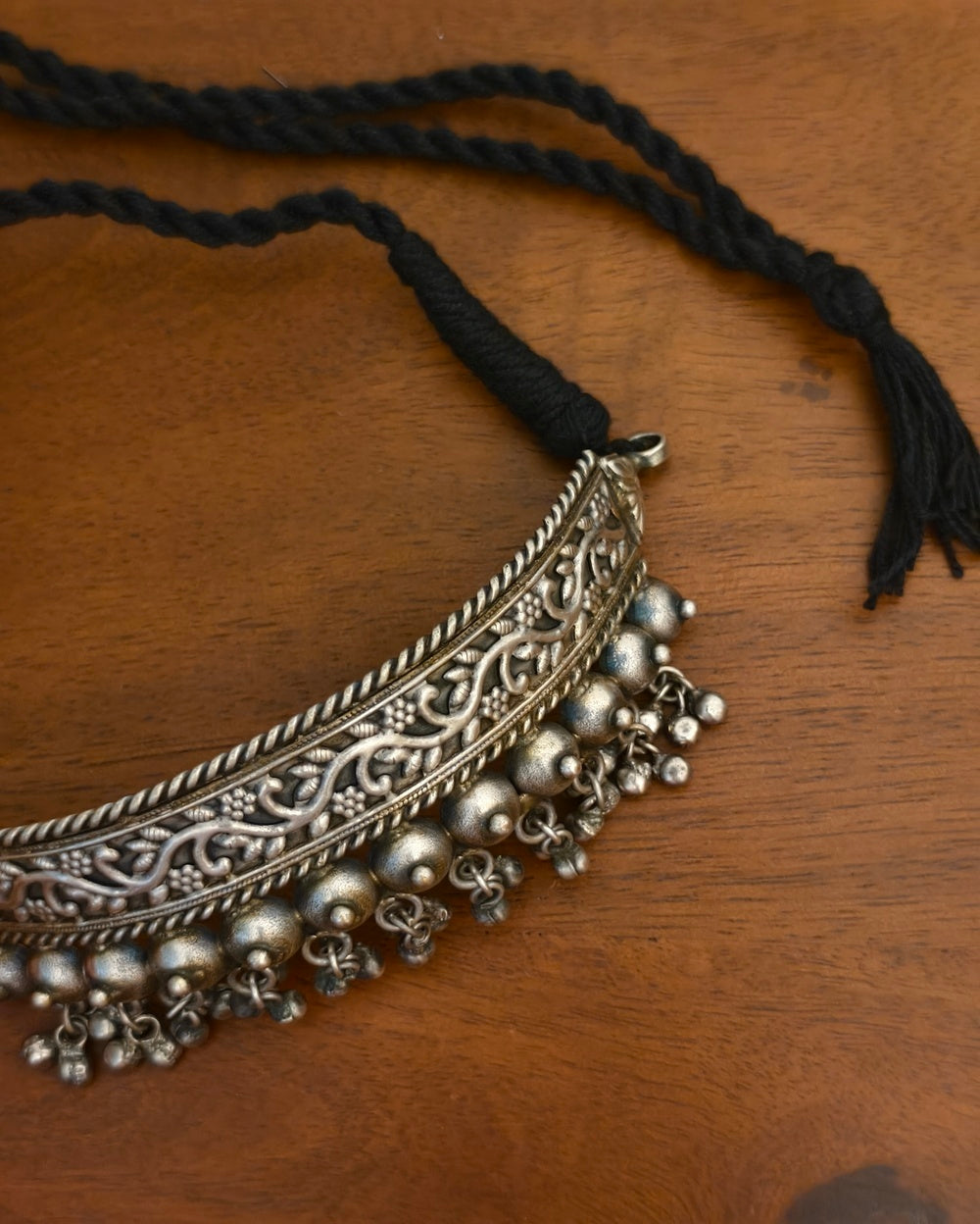 Swara Coller Choker