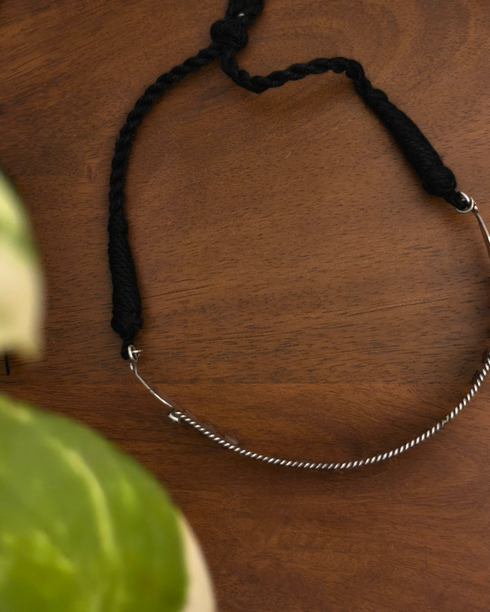 Rekha Coller Choker