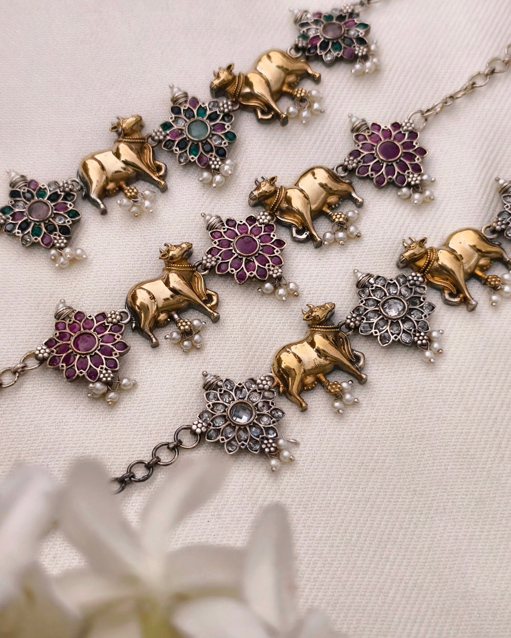 Tannu Dual tone Chokers
