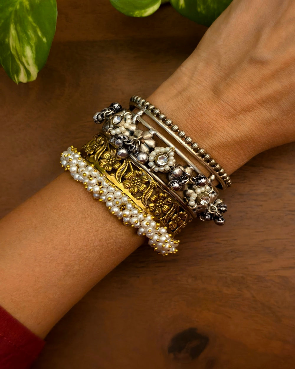 Nayantara Handmade Kada