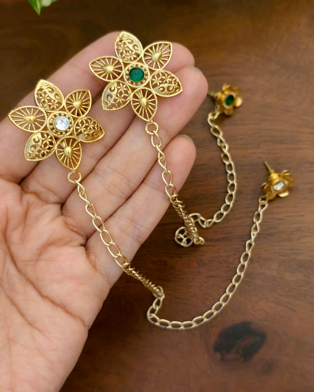 Phool Golden Earchain