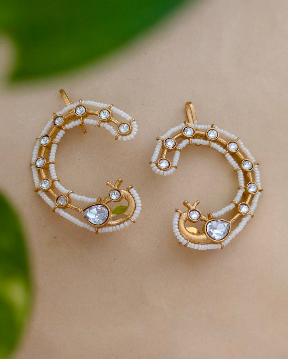 Amina Golden Earcuff