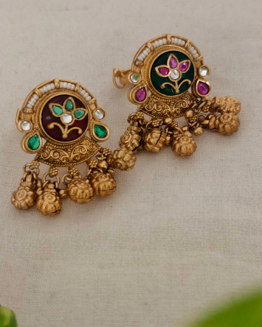 Mahima Rajwadi Golden Ring