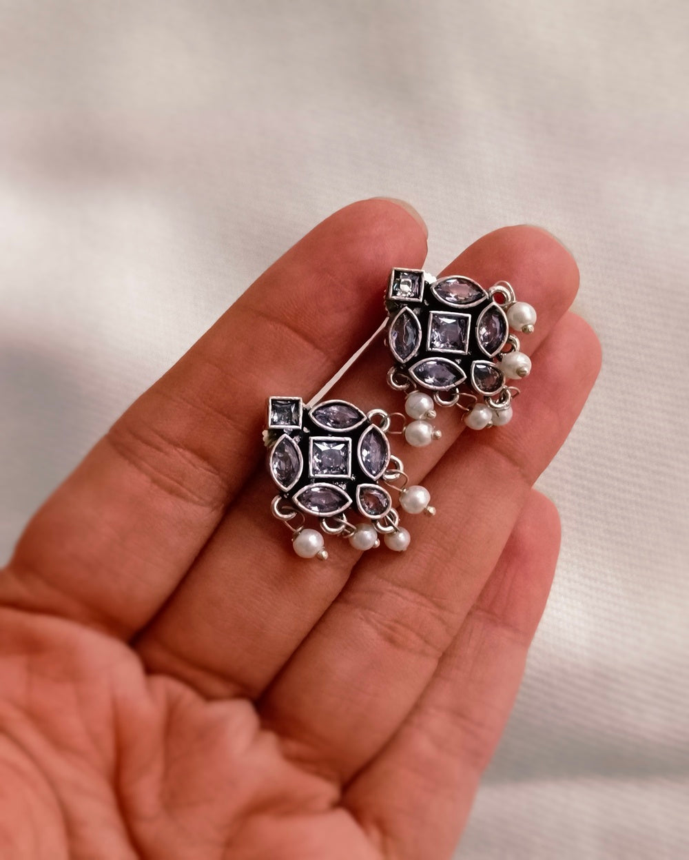Arshini Studs