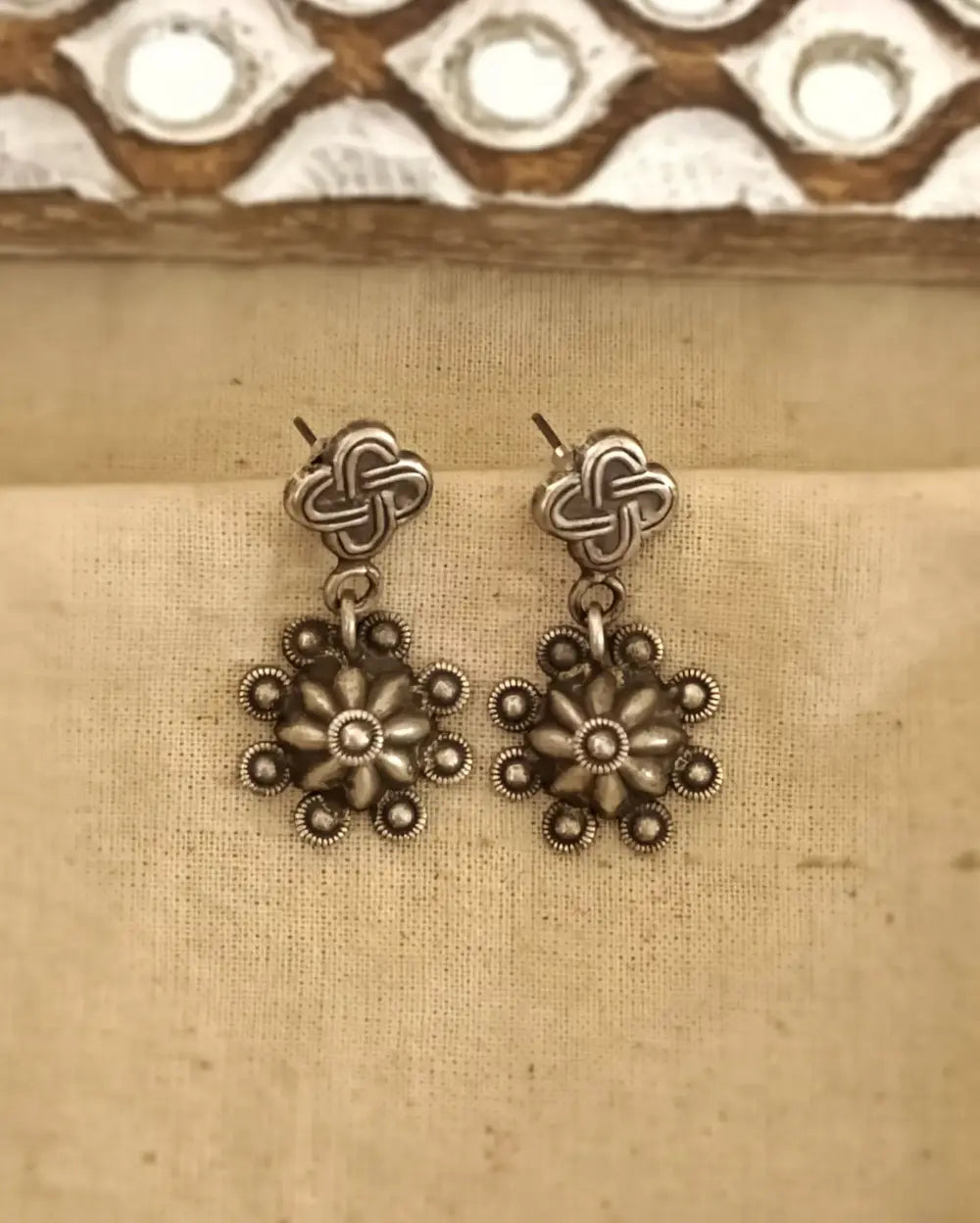 Eshita Studs
