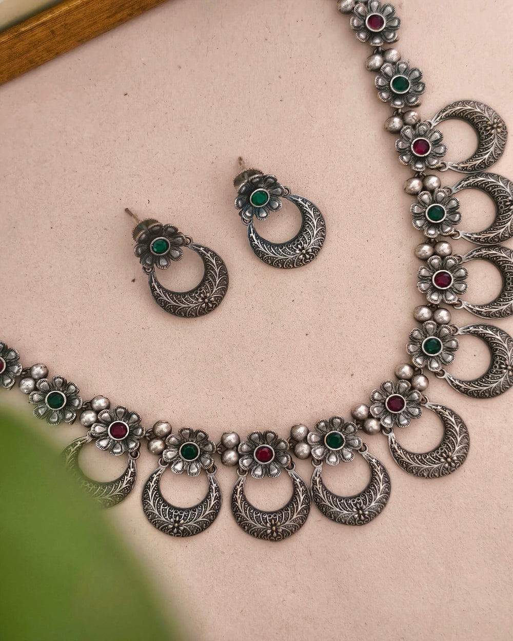 Mahira Necklace