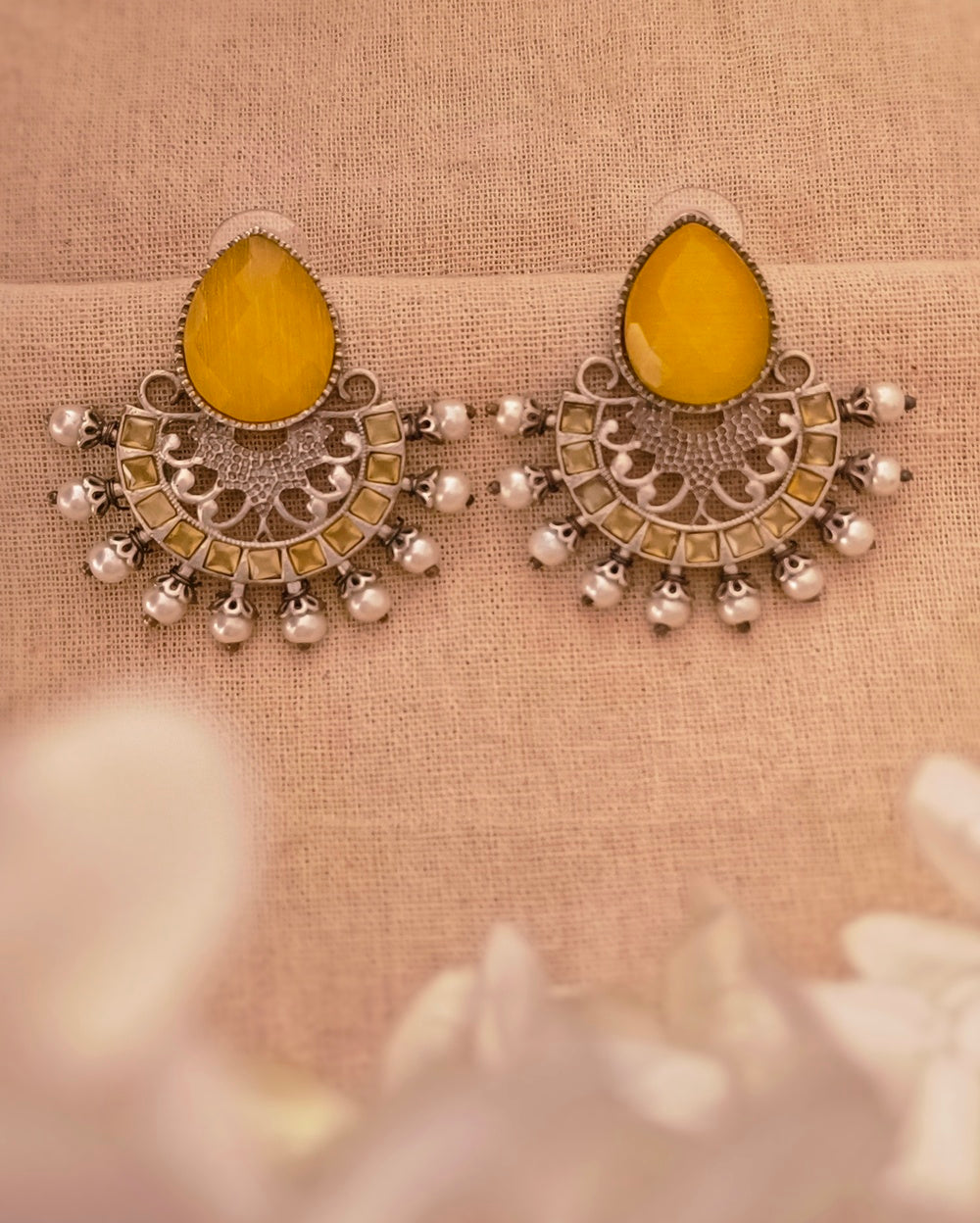 Rachana Studs