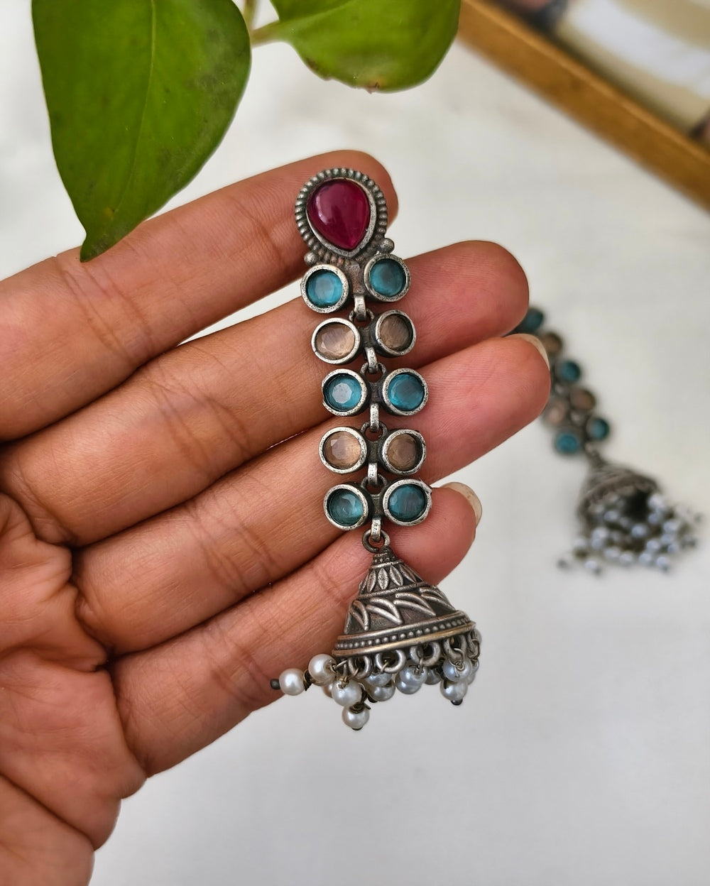 Manasvi Stone Jhumki