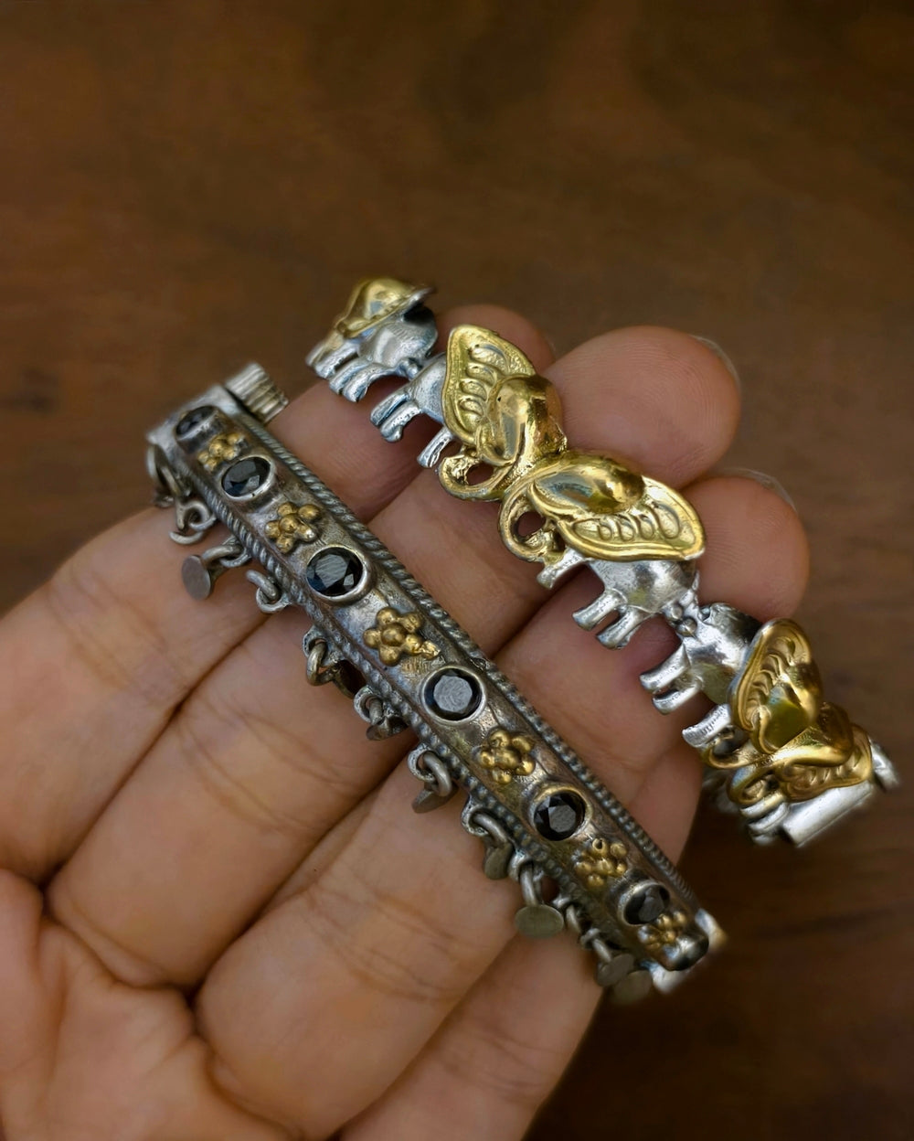 Saira Dualtone Combo Bangles