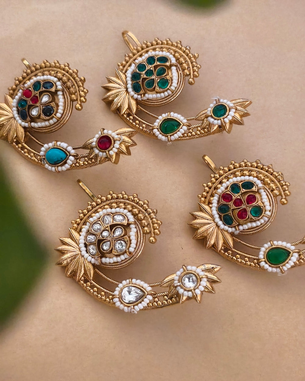 Yahvi Earcuff