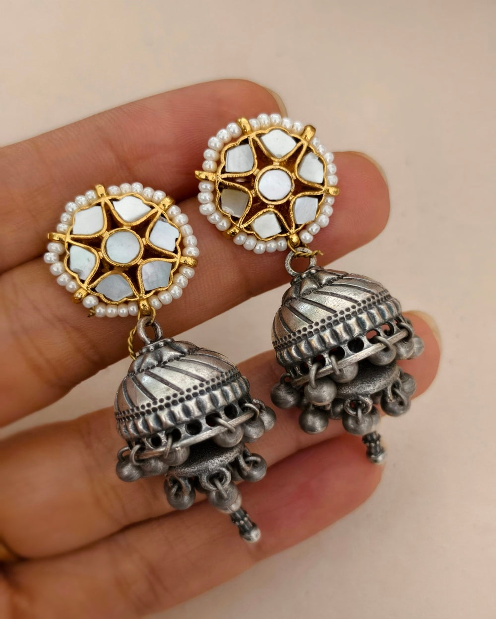 Jaisika Kundan Jhumka Earrings