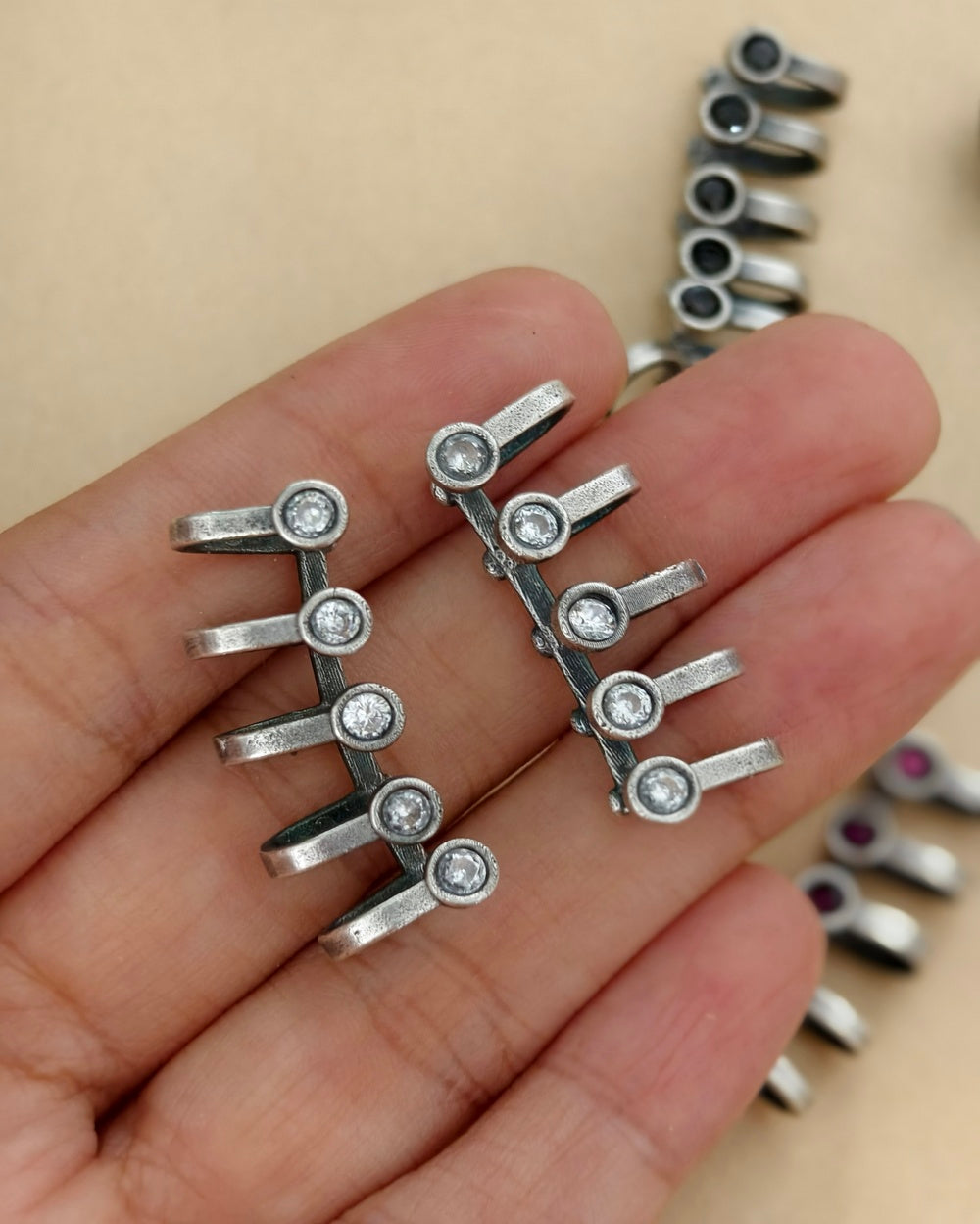 Kuhu Bugadi Earcuff