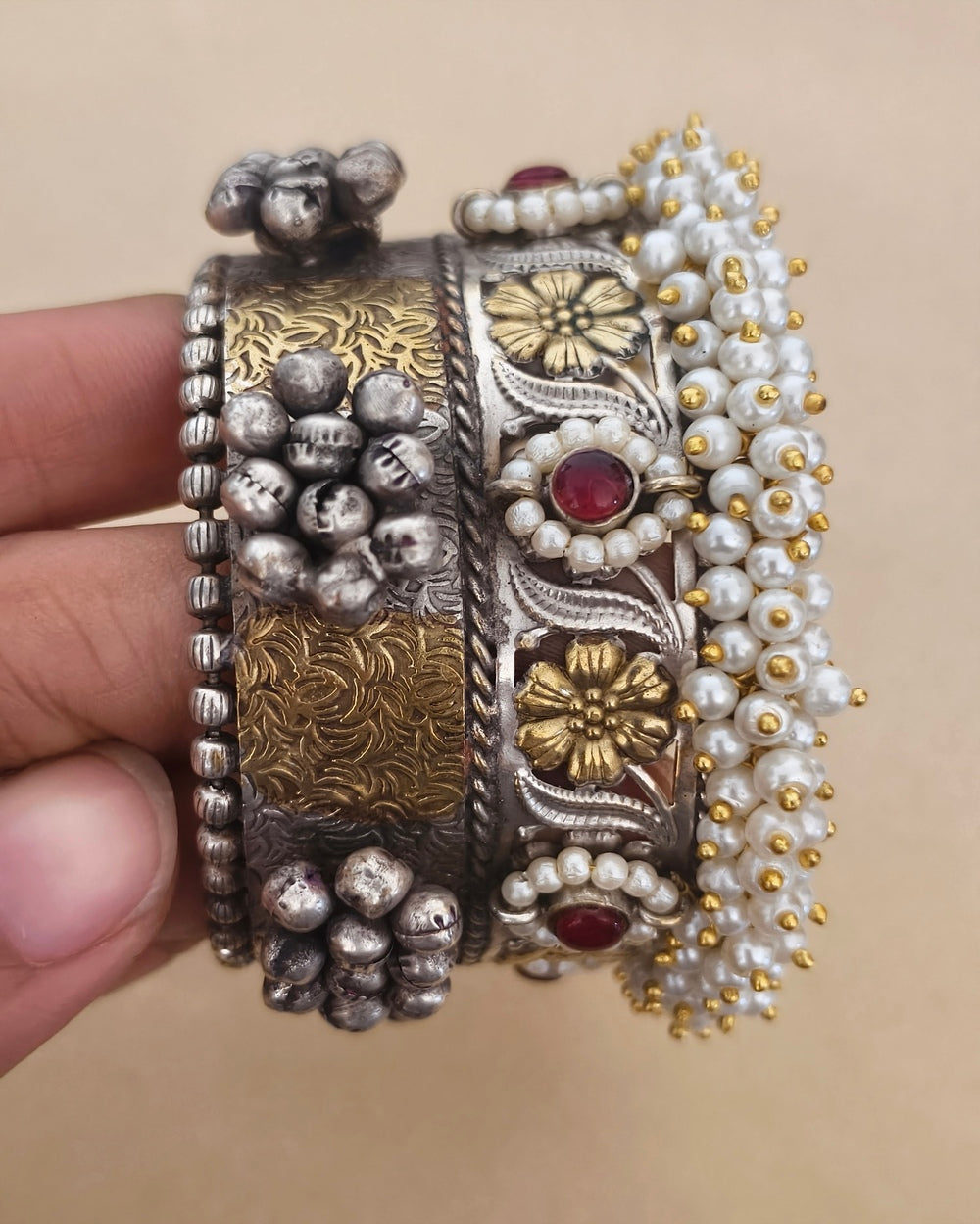 Ravya Dual tone Kada