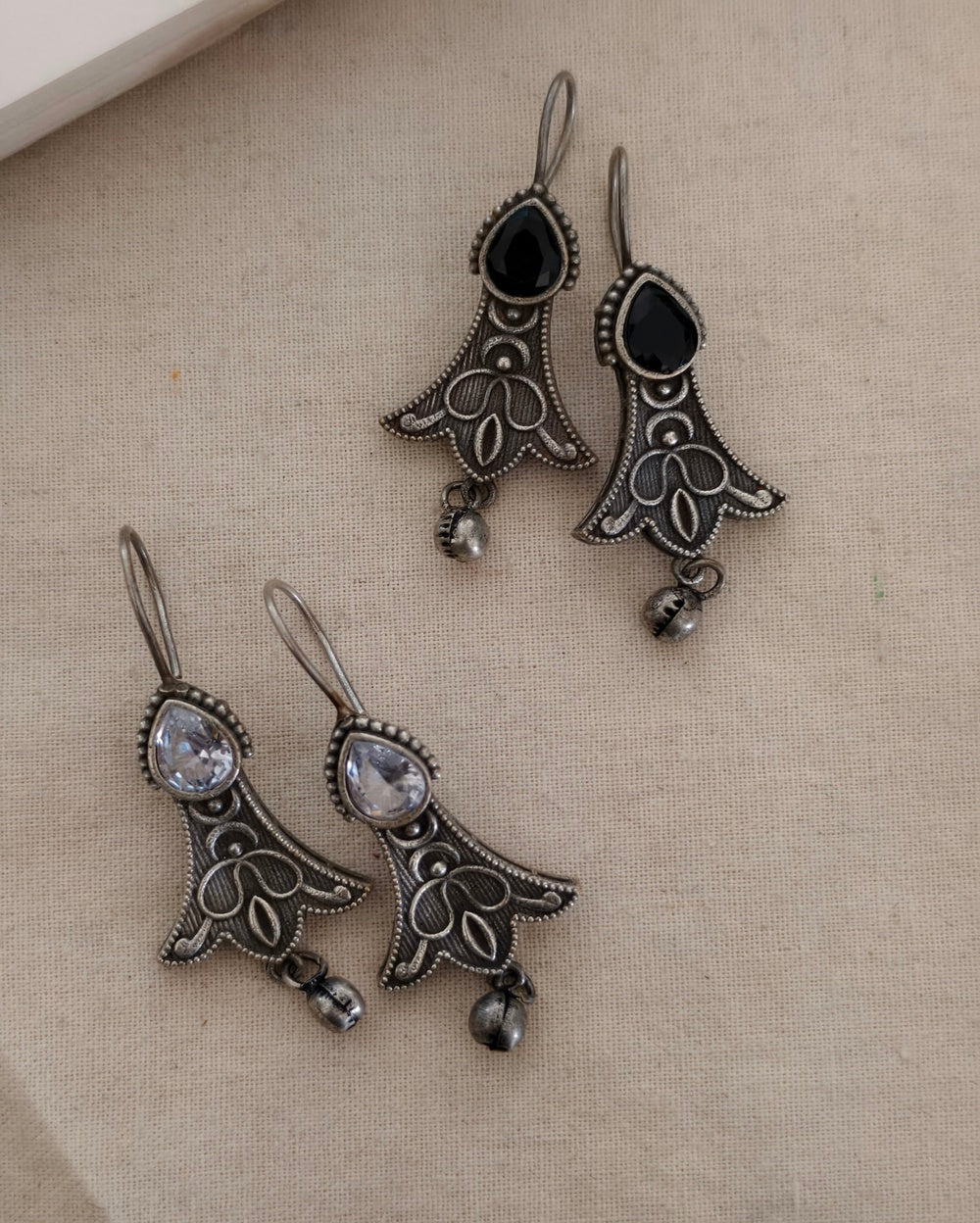 Nitya Stone Hook