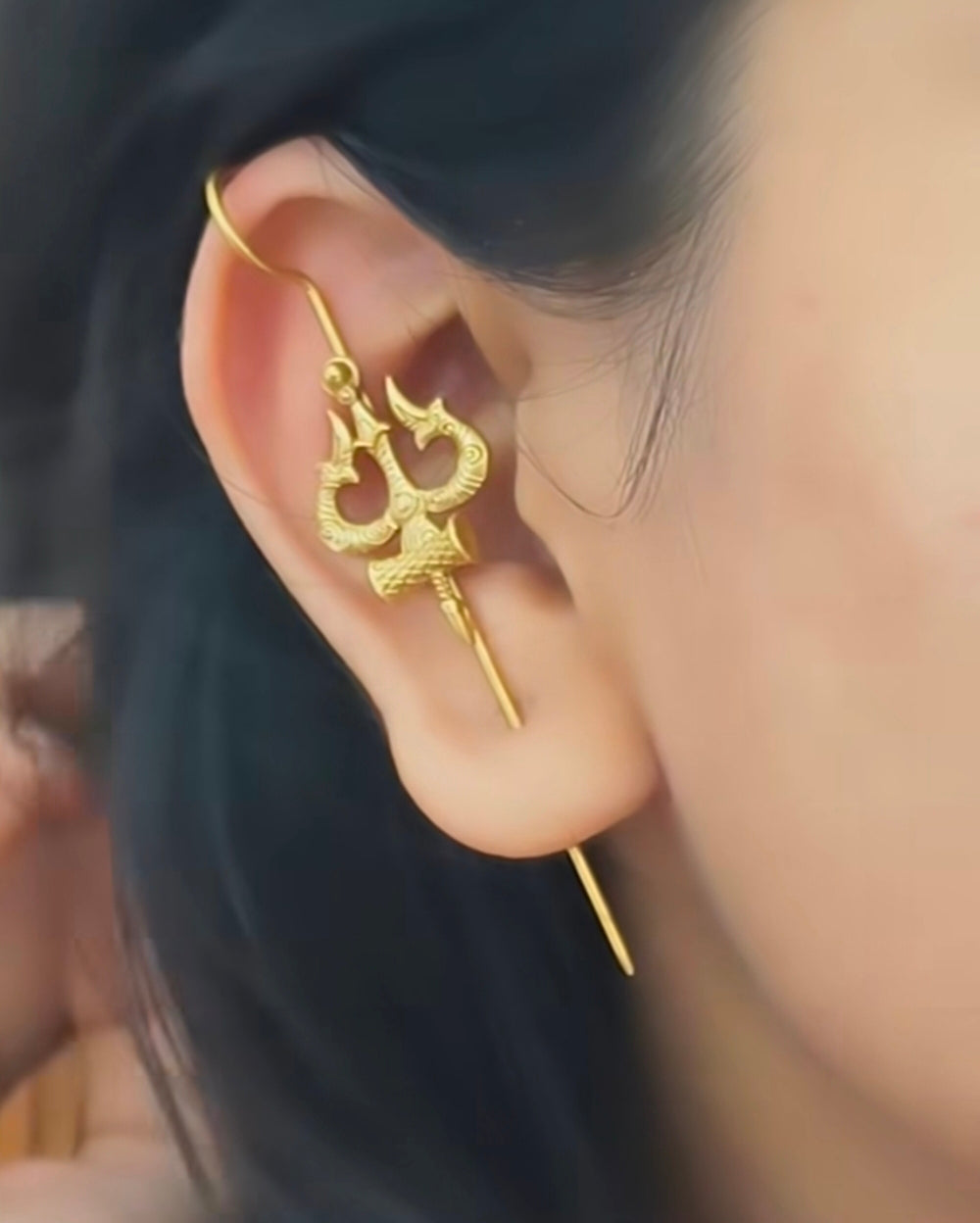 Trishul Golden Earcuff
