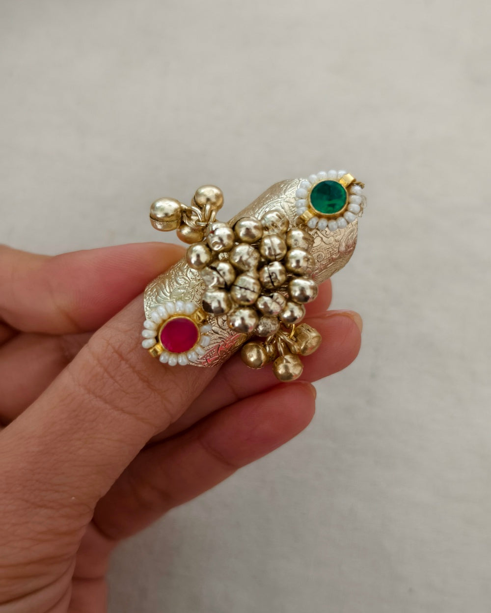 Yashvi Golden Ring