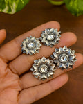 Farah Bugadi And Studs
