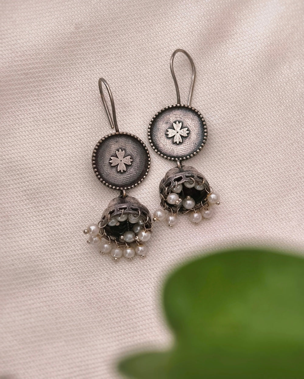 Sharvi Pearl Hooks