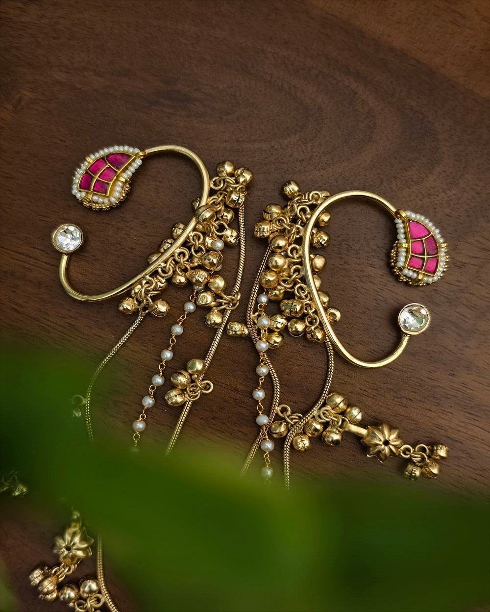 Eshita Clip-On Earcuff