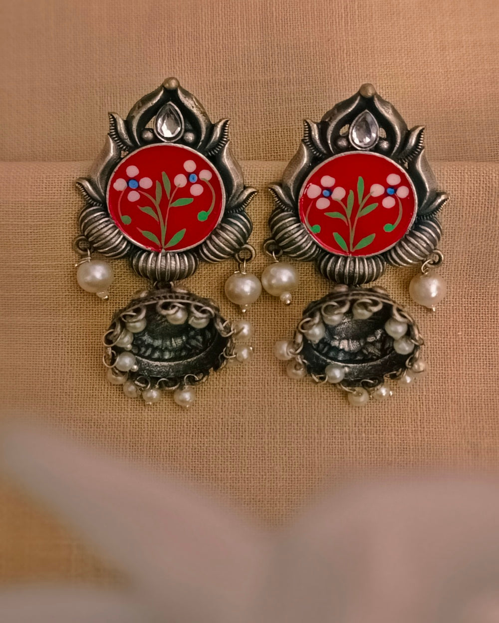 Wakeeta Meenakari Jhumki