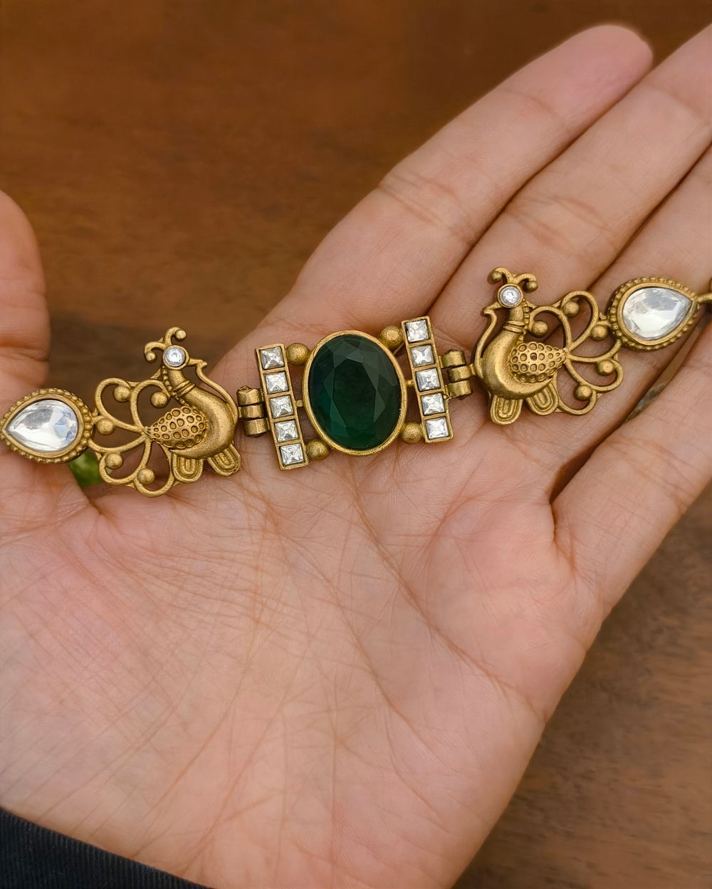 Meera Dualtone Choker