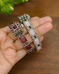 Saira Bangles