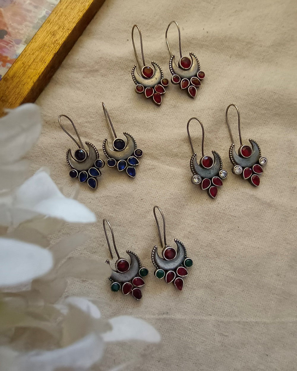 Harinakshi Hooks