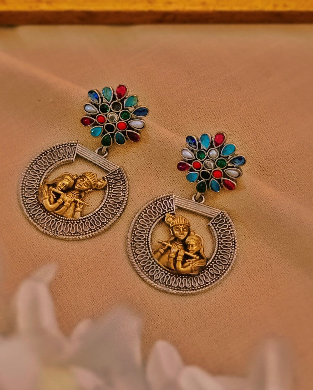 Radha Krishna Dual Tone Dangler