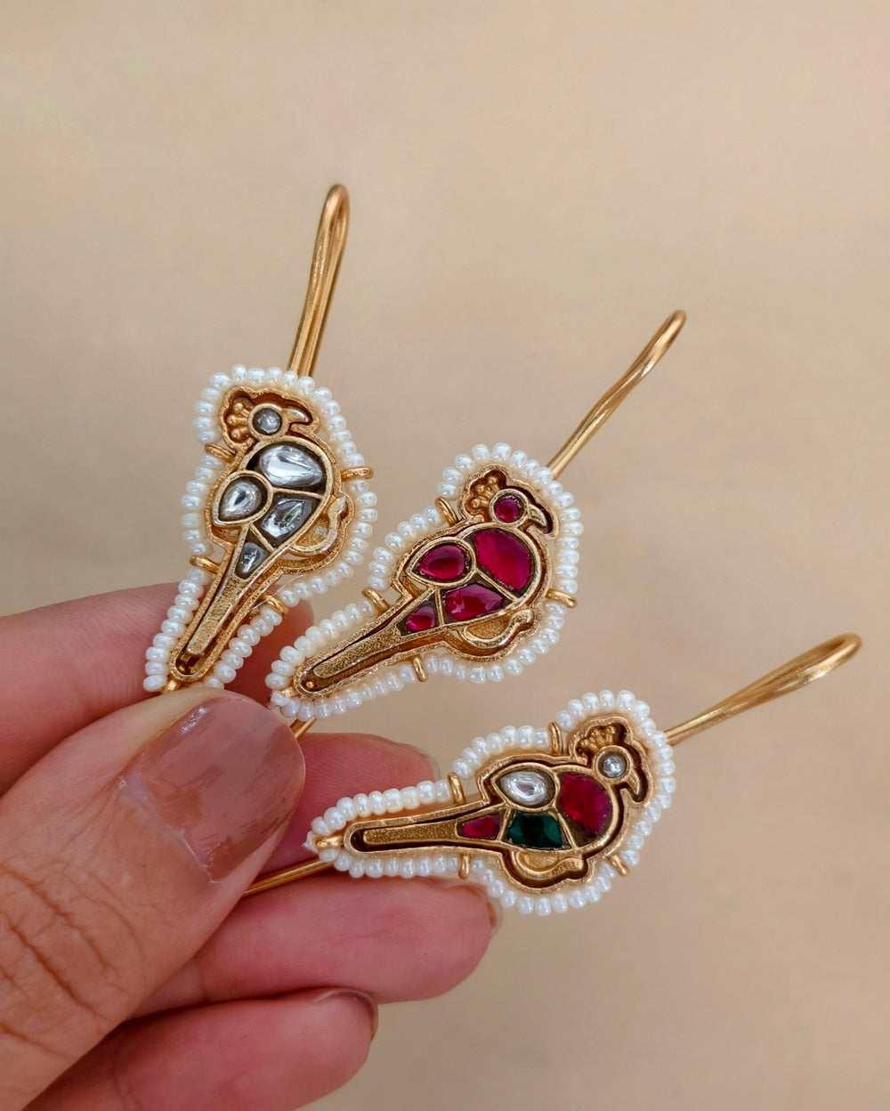 Jivika Needle Earcuff