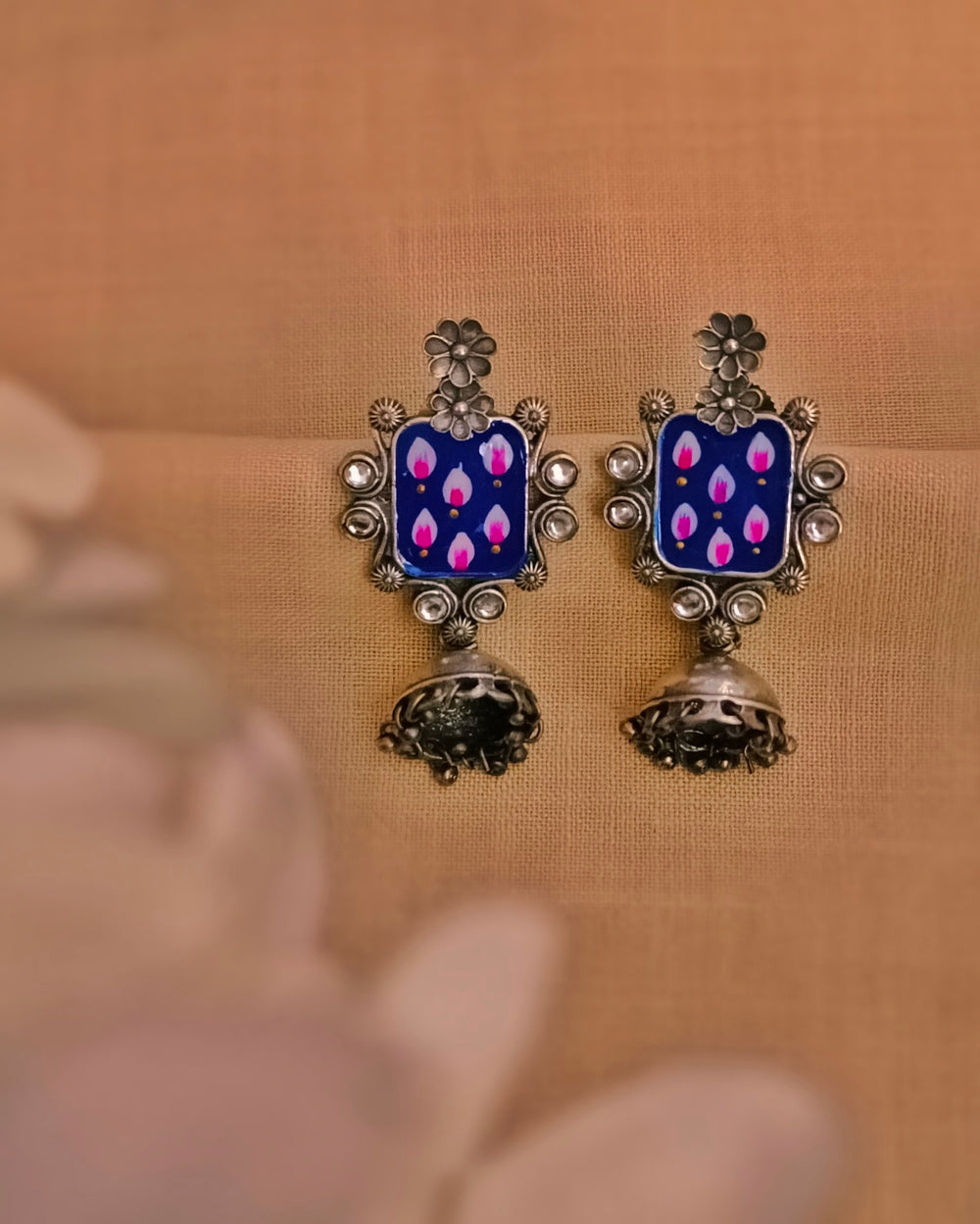 Wishi Meenakari Jhumki