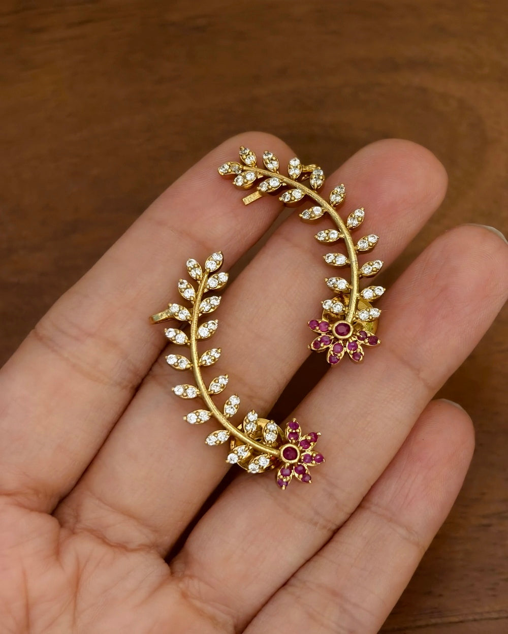 Morni Jhumki Earcuff