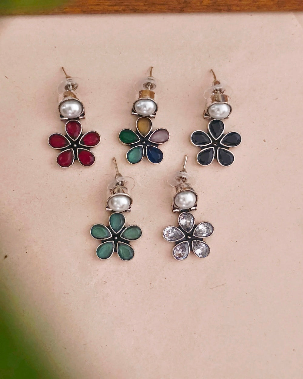 Jahlia Studs