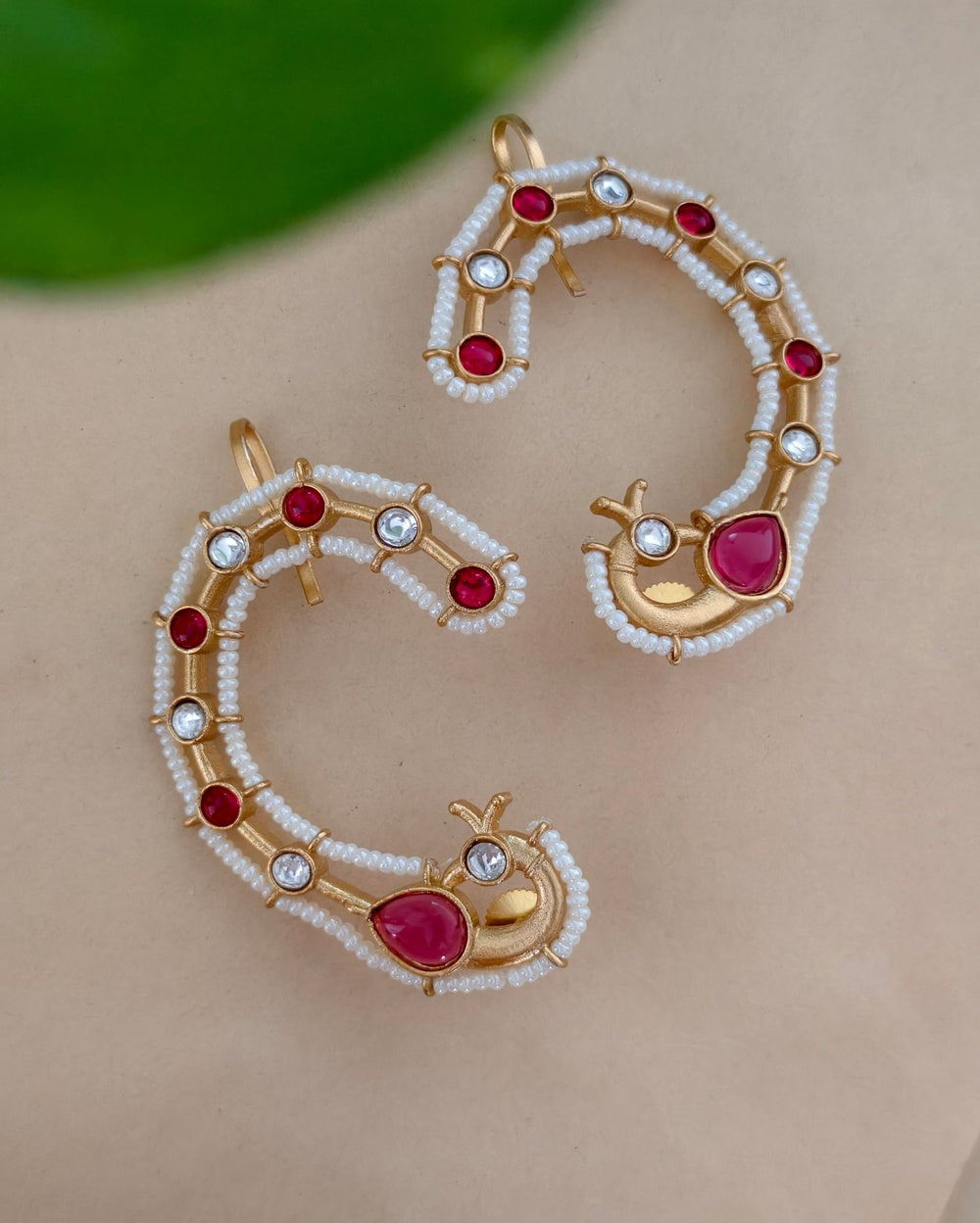 Amina Golden Earcuff