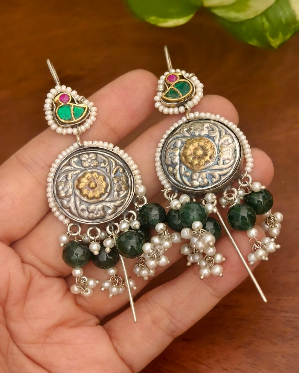 Simran Needle Earcuff