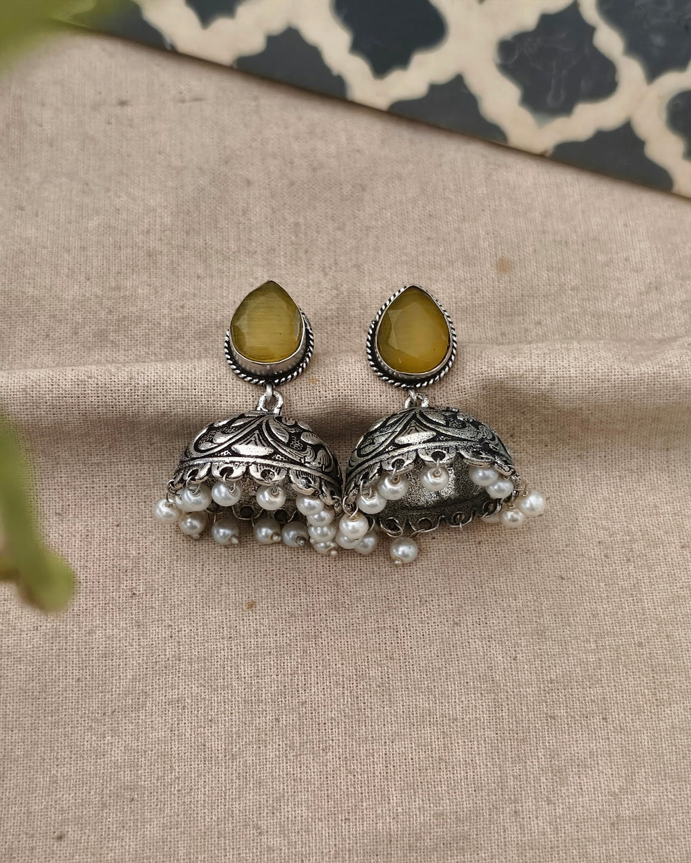 Eesha Jhumki