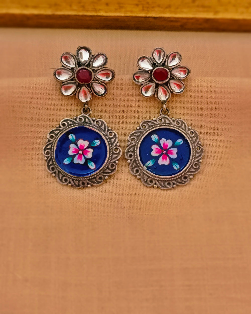 Taniya Meenakari Dangler