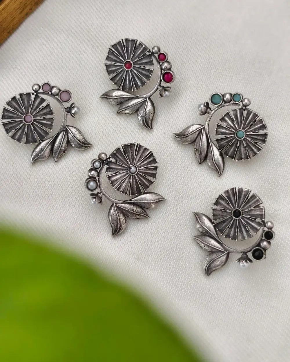Uma Stone Studs
