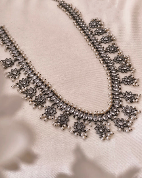 Bhavya Stone Necklace